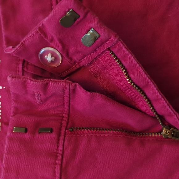 Old Navy women's shorts - Picture 3 of 8